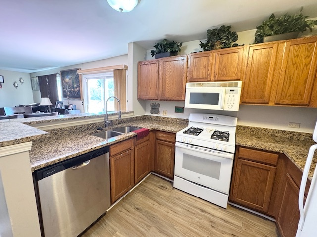 1521 Southport Court, Zion, IL 60099