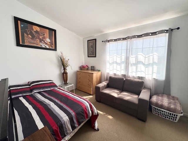 1521 Southport Court, Zion, IL 60099