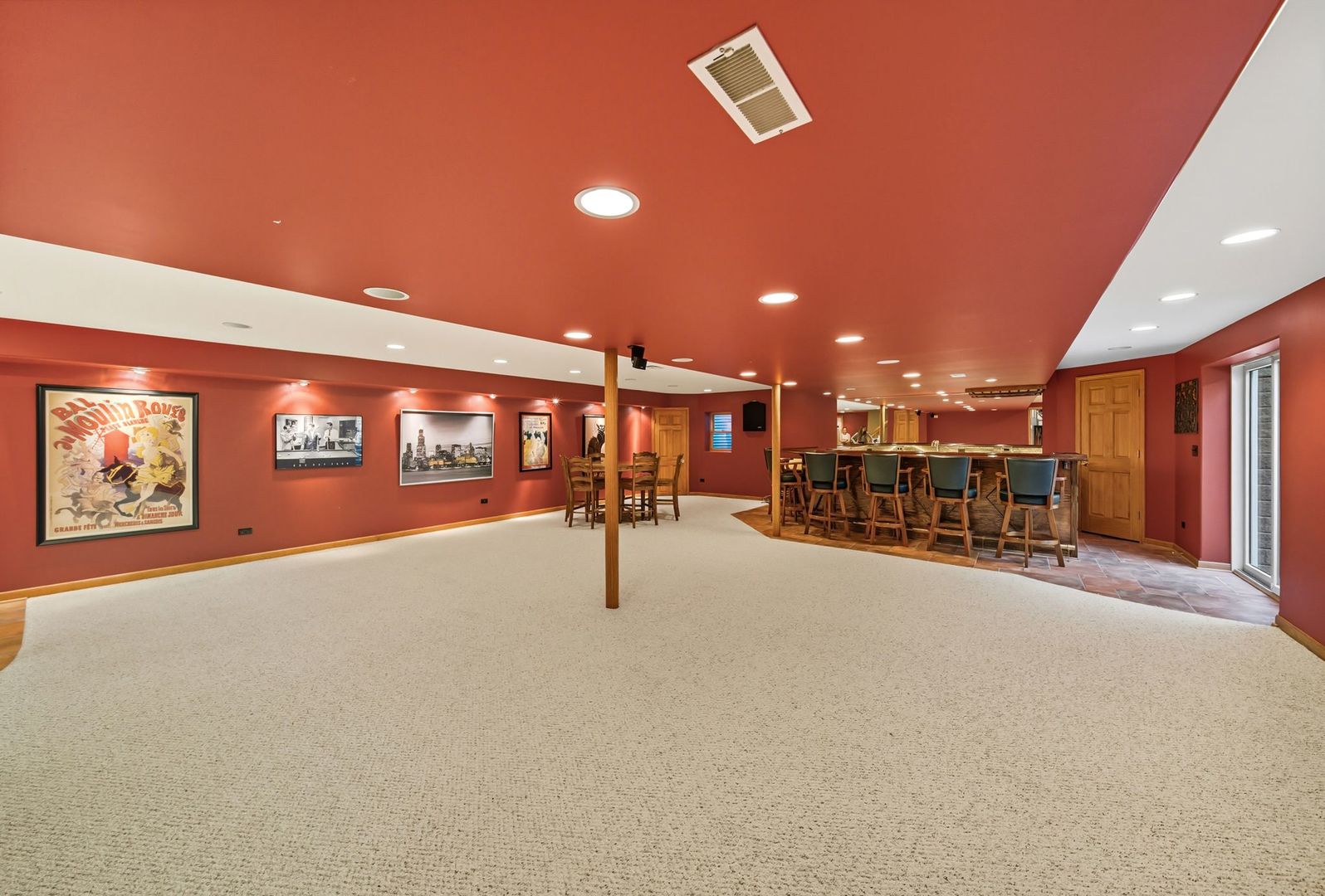 5727 Howard Avenue, La Grange Highlands, IL 60525