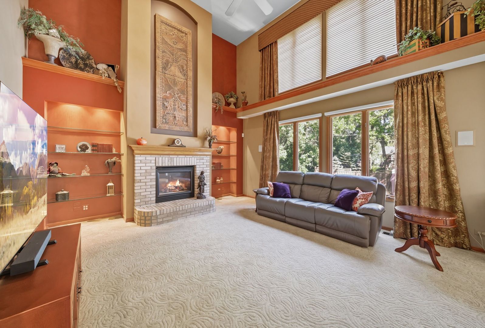5727 Howard Avenue, La Grange Highlands, IL 60525