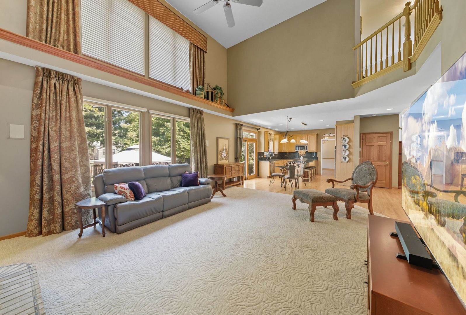 5727 Howard Avenue, La Grange Highlands, IL 60525