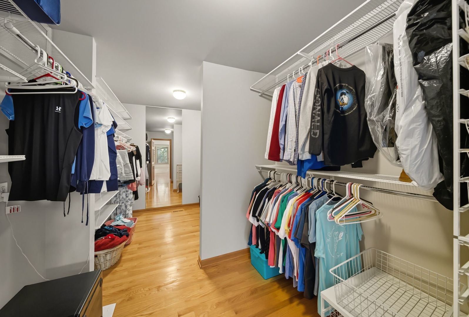 5727 Howard Avenue, La Grange Highlands, IL 60525