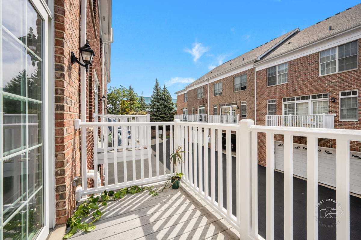 310 Big Rail Drive, Naperville, IL 60540