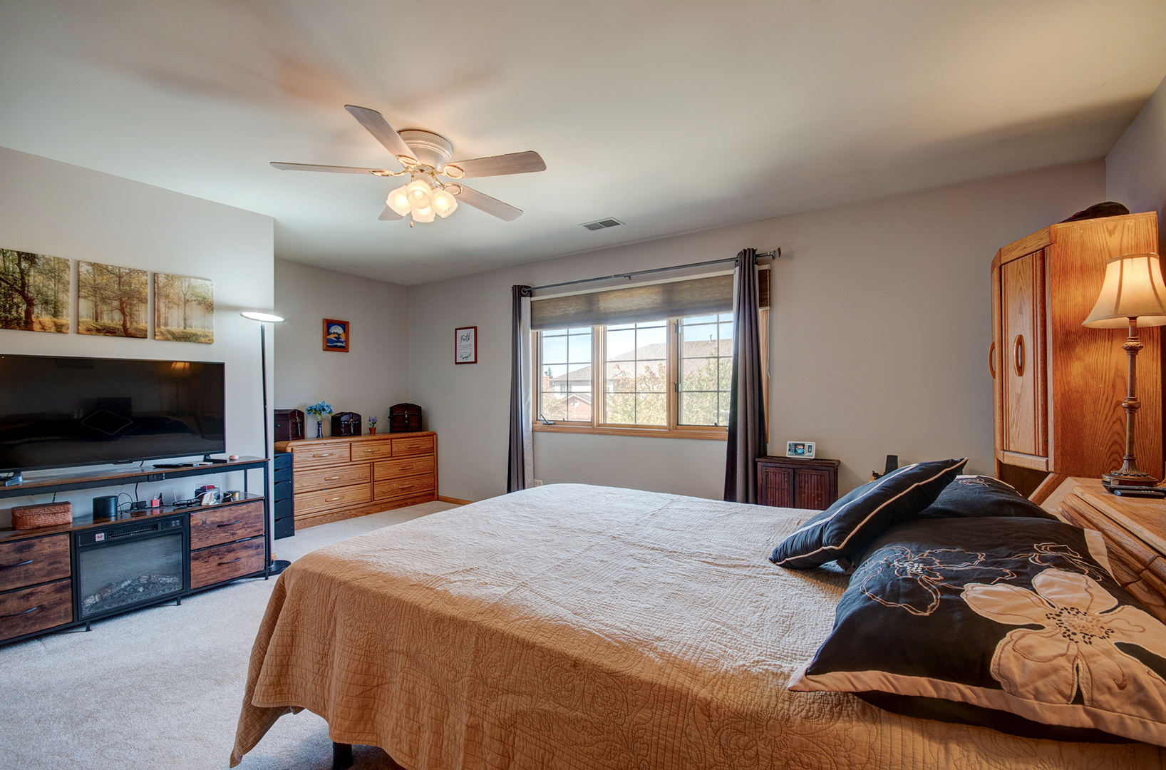 9413 Caledonia Drive, Tinley Park, IL 60487