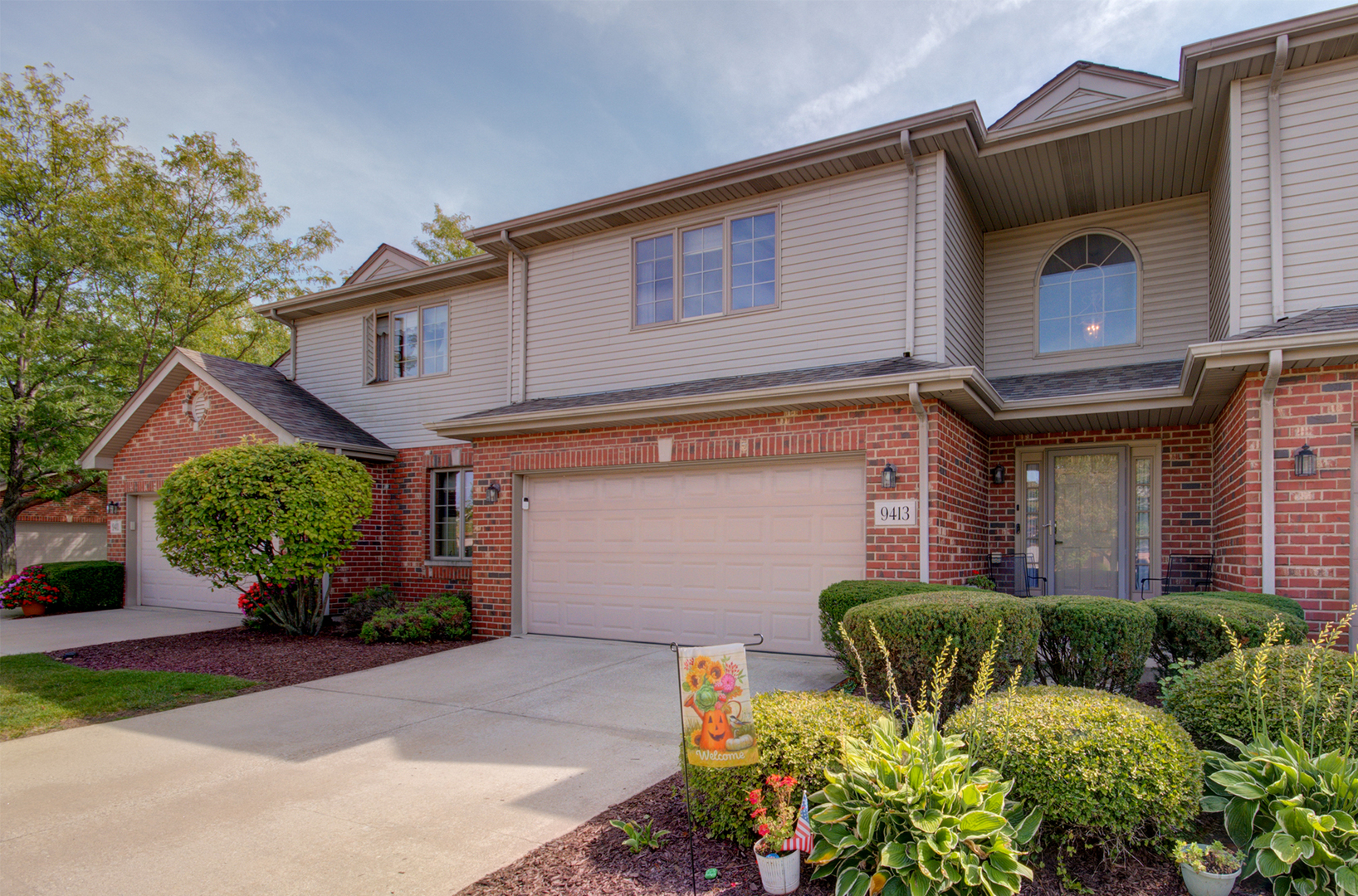 9413 Caledonia Drive, Tinley Park, IL 60487