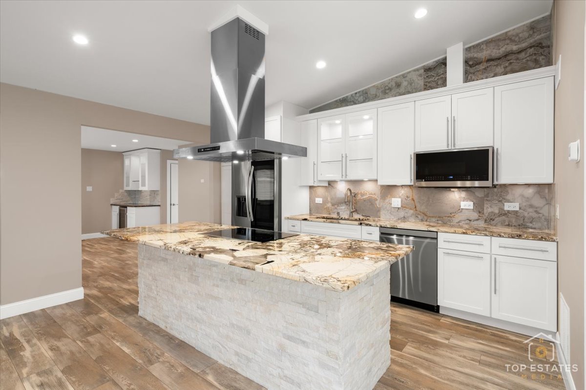 2807 Martin Lane, Rolling Meadows, IL 60008