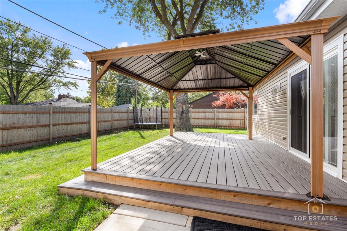 2807 Martin Lane, Rolling Meadows, IL 60008