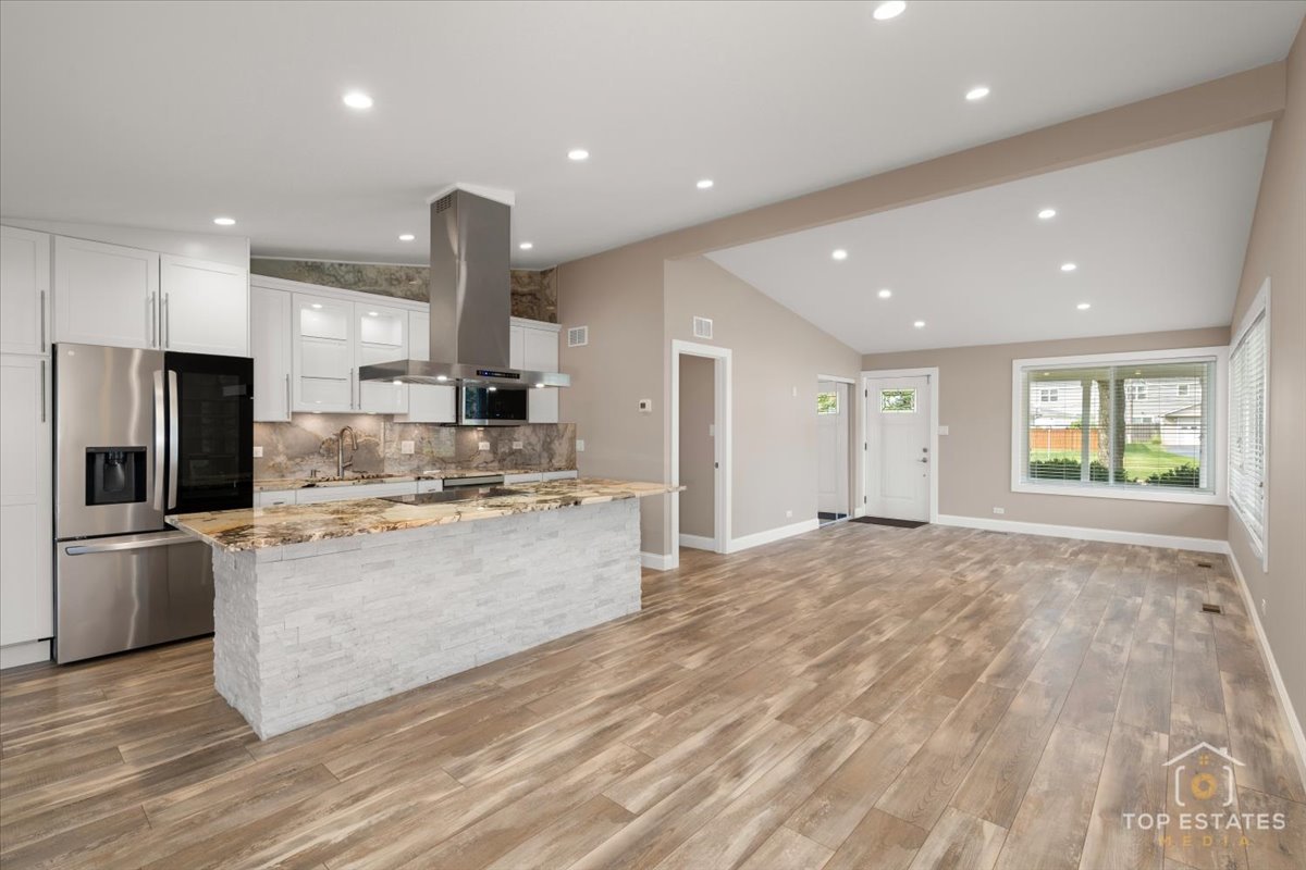 2807 Martin Lane, Rolling Meadows, IL 60008