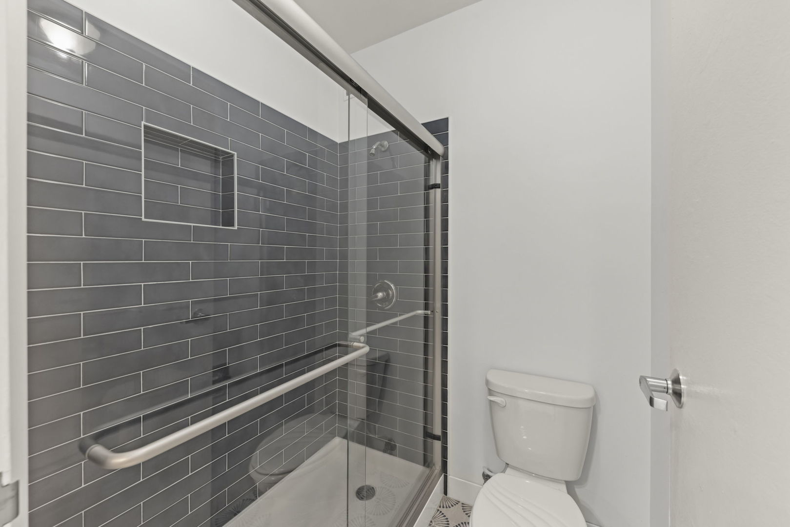 33 N Main Street #11A, Lombard, IL 60148