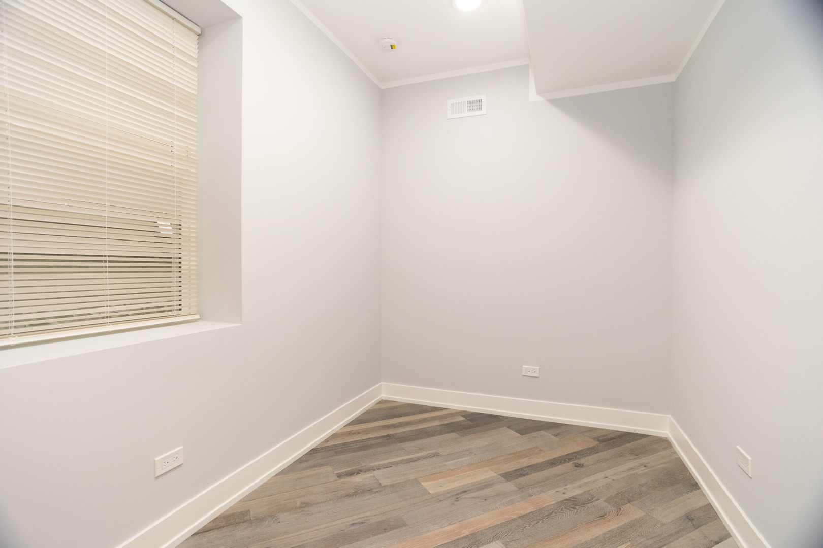 2847 N Ridgeway Avenue #1, Chicago, IL 60618