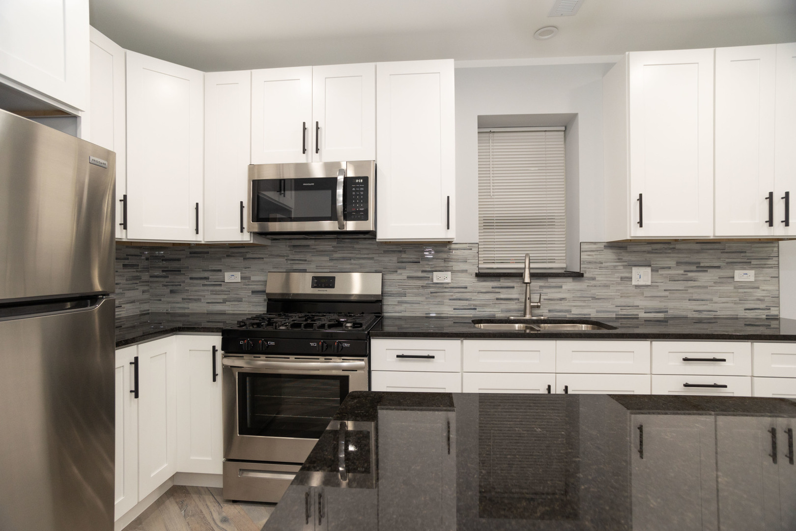 2847 N Ridgeway Avenue #1, Chicago, IL 60618