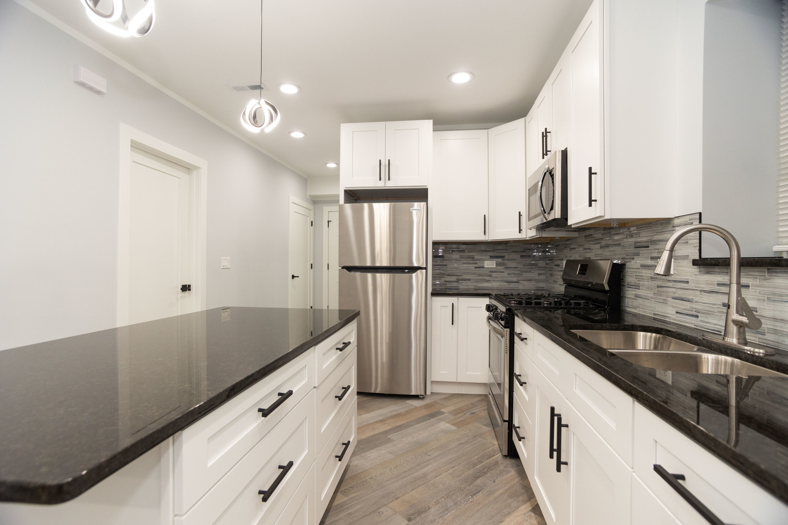 2847 N Ridgeway Avenue #1, Chicago, IL 60618