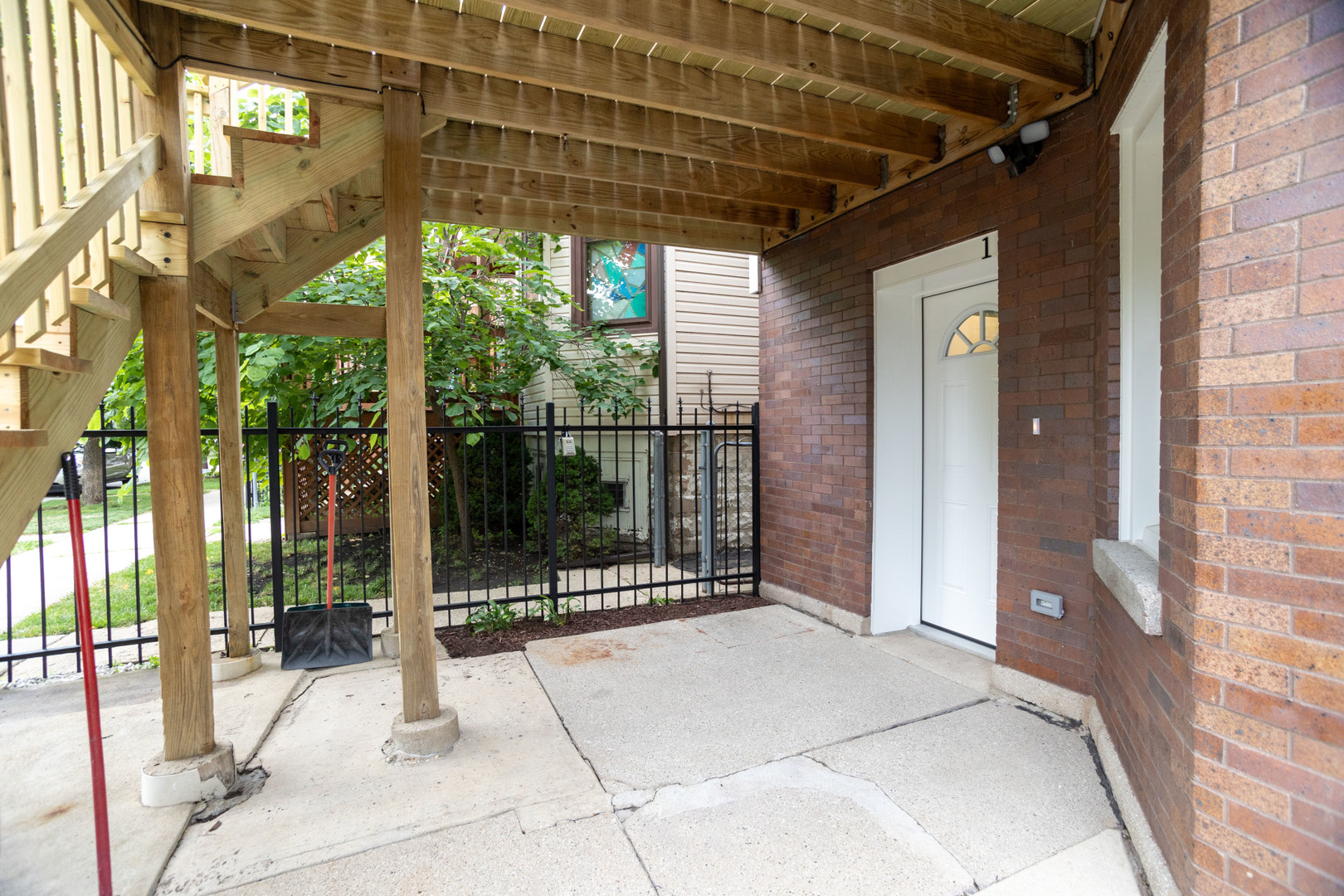 2847 N Ridgeway Avenue #1, Chicago, IL 60618