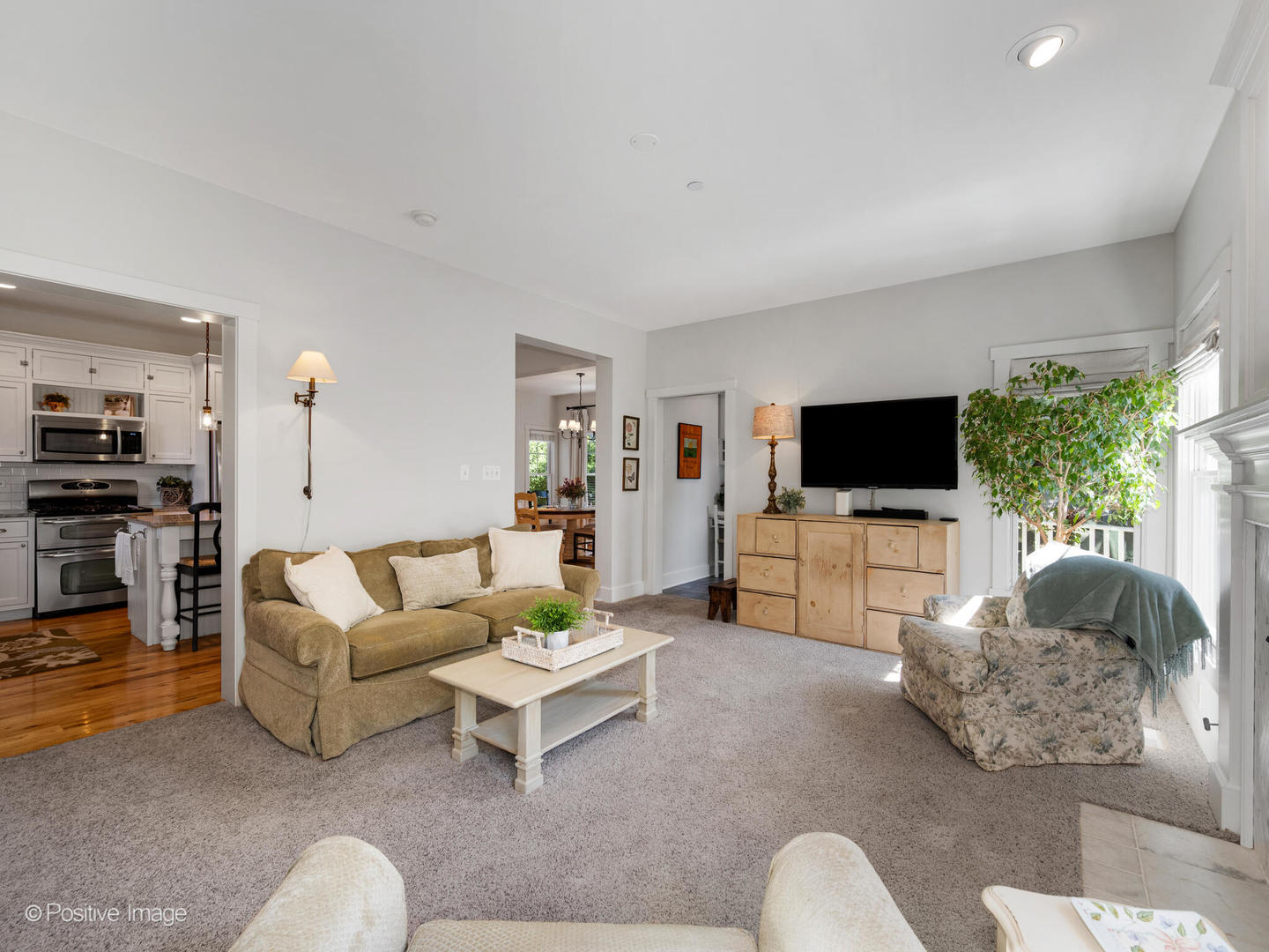 312 W Harding Avenue, La Grange Park, IL 60526