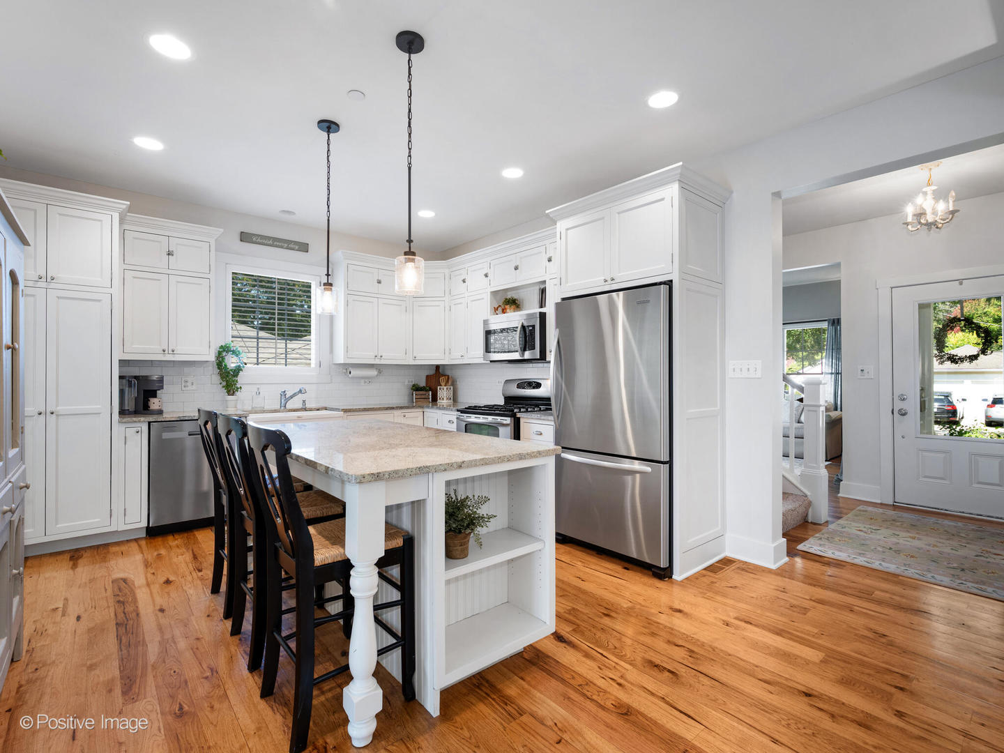 312 W Harding Avenue, La Grange Park, IL 60526