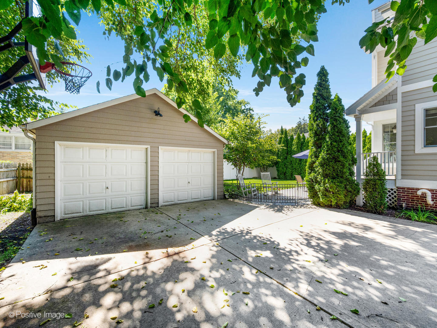 312 W Harding Avenue, La Grange Park, IL 60526