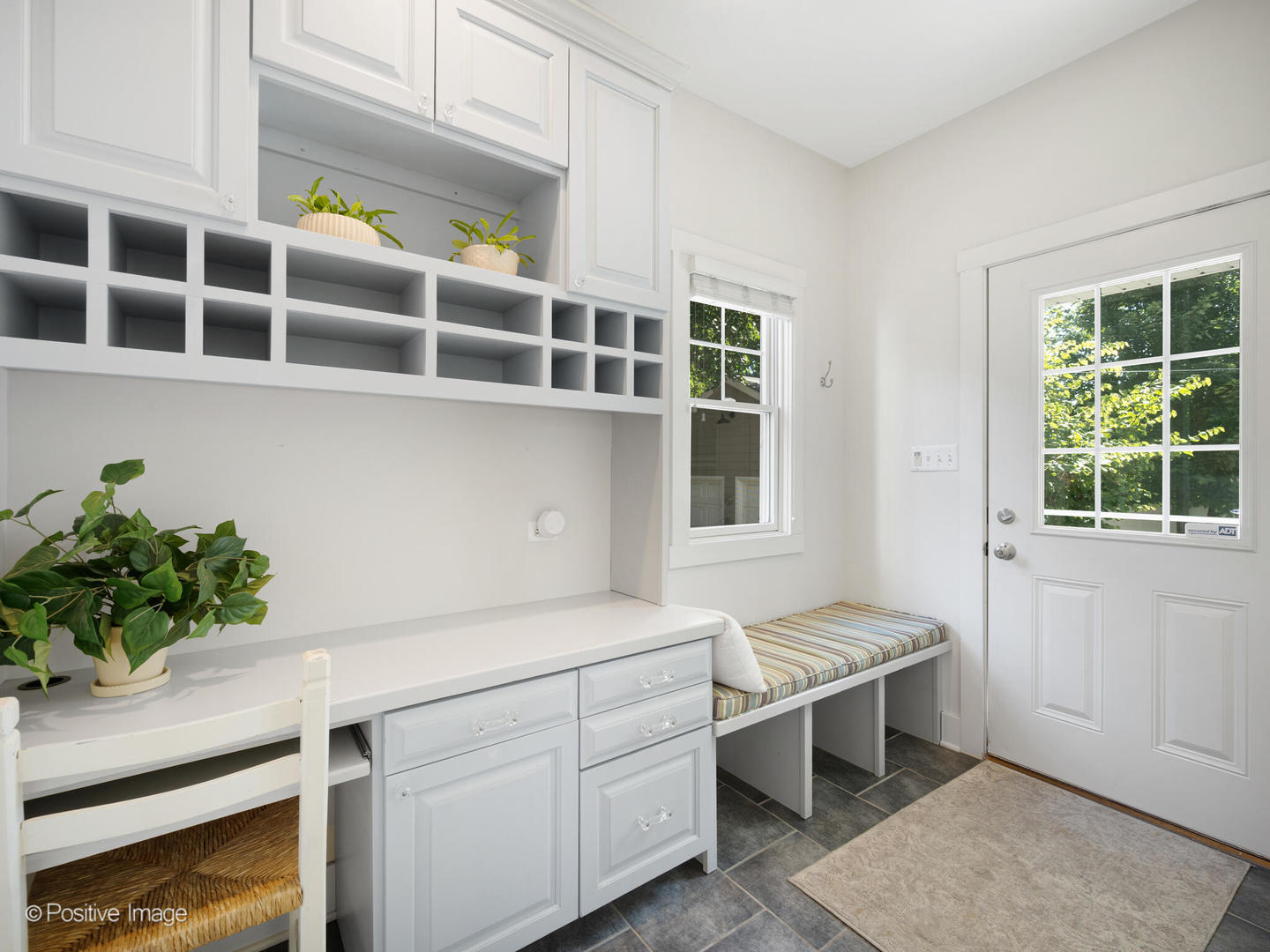 312 W Harding Avenue, La Grange Park, IL 60526