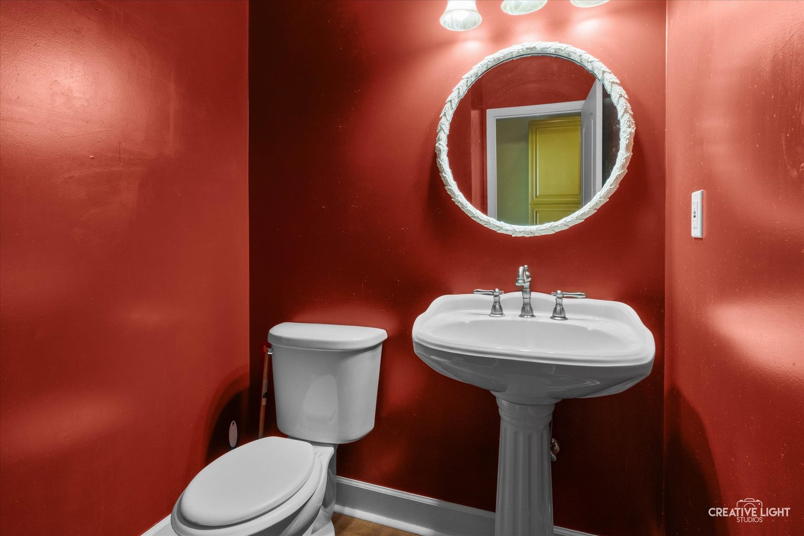 21 N Lincoln Street, Batavia, IL 60510