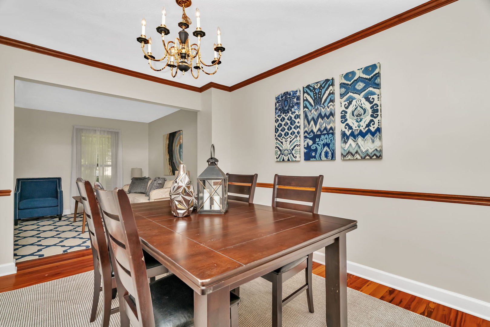 2471 Kingsley Drive, Naperville, IL 60565