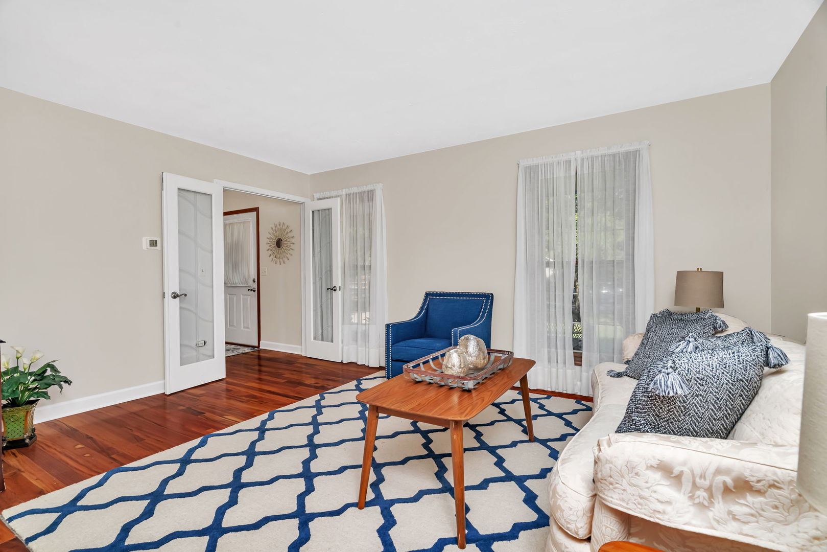 2471 Kingsley Drive, Naperville, IL 60565