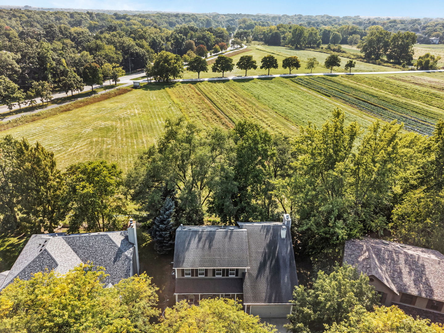 2471 Kingsley Drive, Naperville, IL 60565