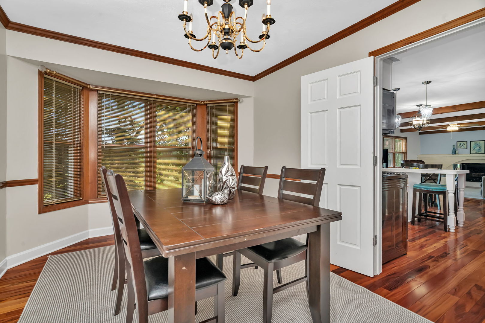 2471 Kingsley Drive, Naperville, IL 60565