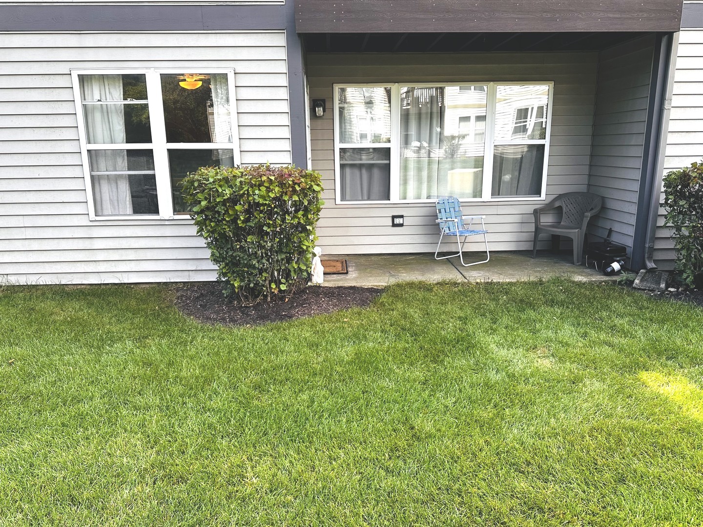 1104 Yorkshire Court #Unit-B, Elgin, IL 60120