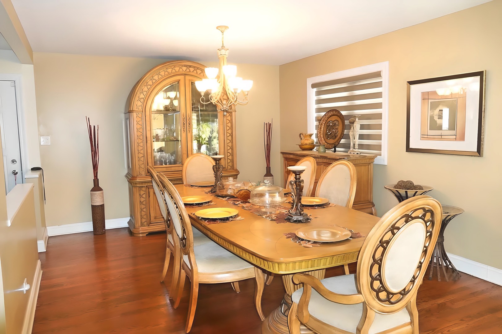 223 W Rainbow Drive, Glenwood, IL 60425
