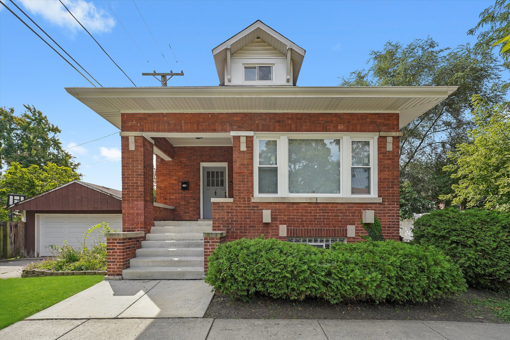 1971 W 97th Street, Chicago, IL 60643