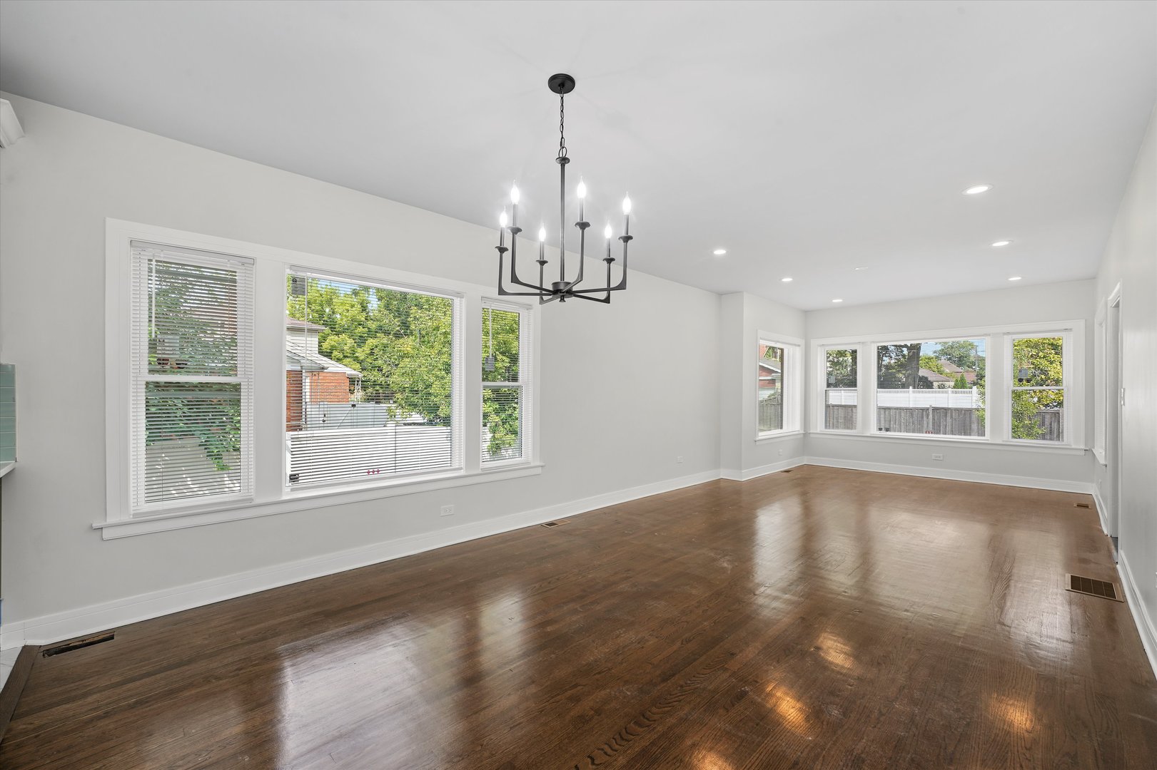 1971 W 97th Street, Chicago, IL 60643