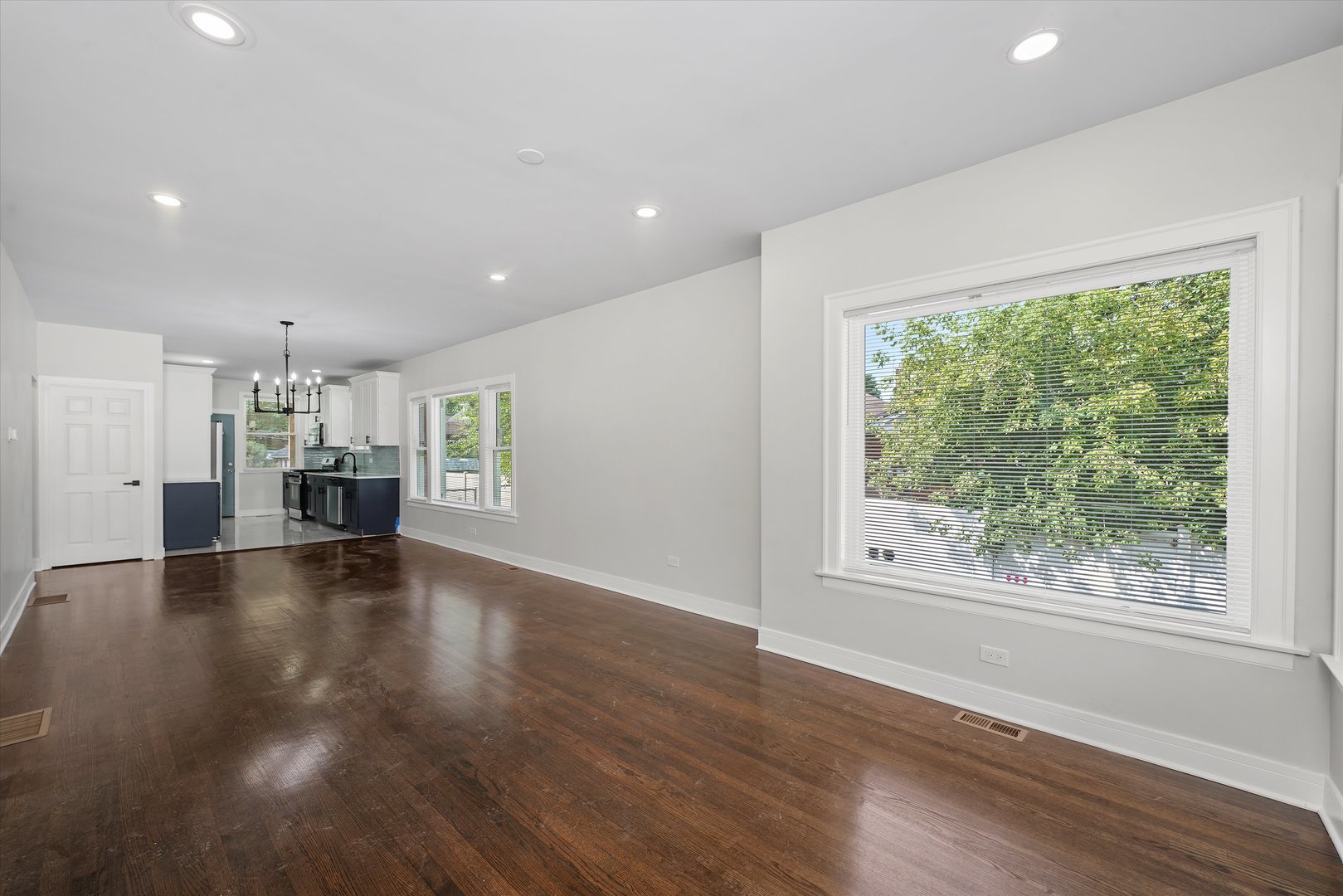 1971 W 97th Street, Chicago, IL 60643