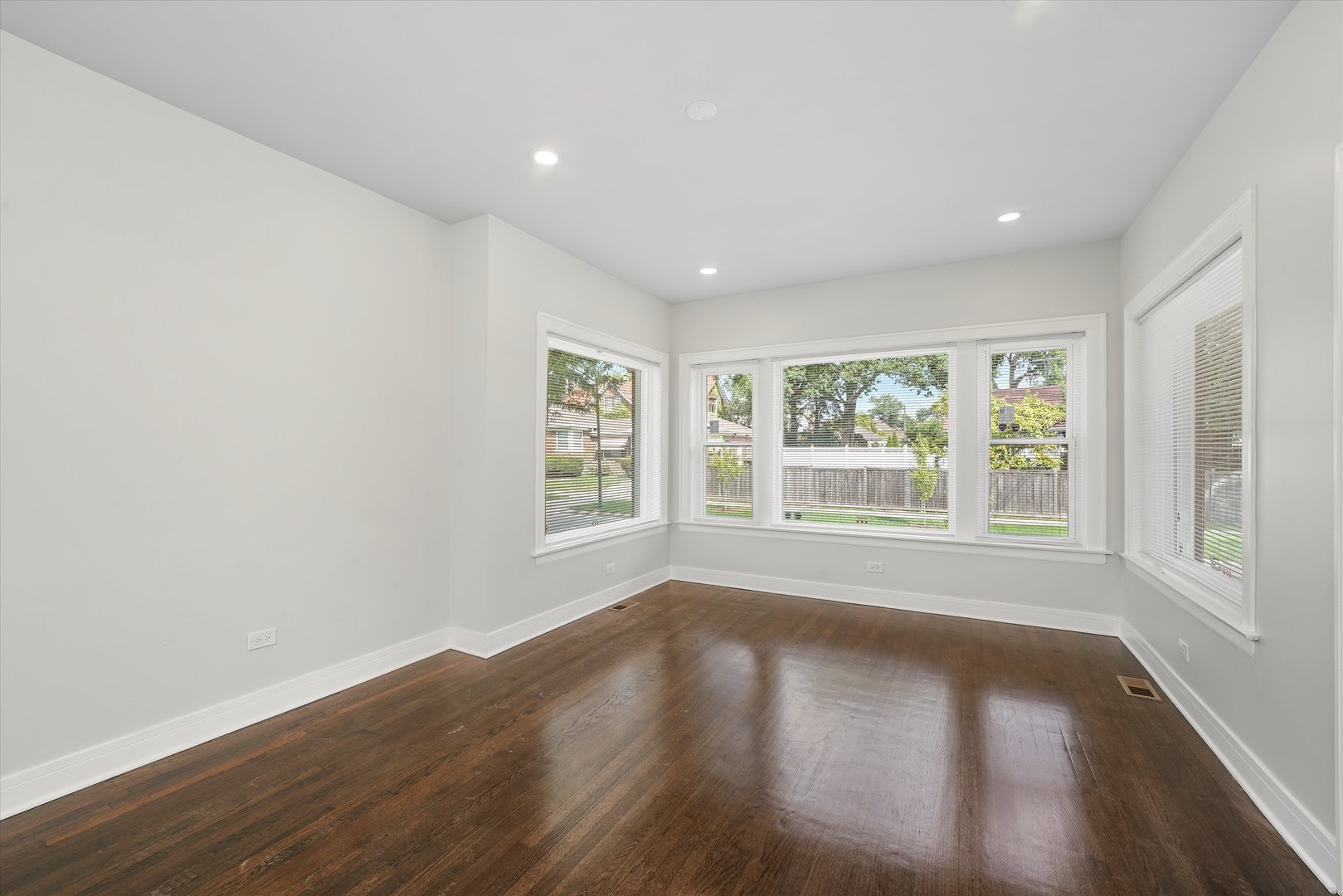 1971 W 97th Street, Chicago, IL 60643