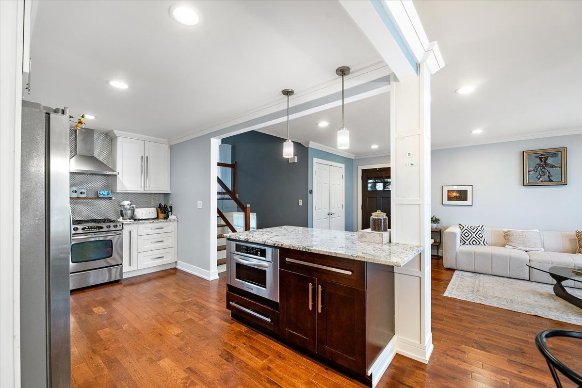 280 Park Avenue, Wheeling, IL 60090