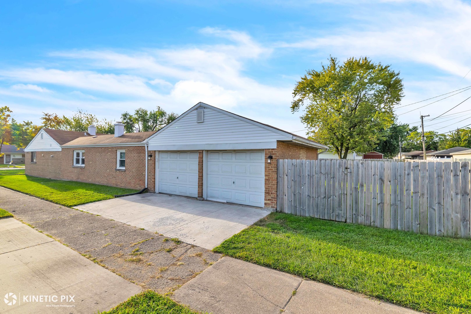 17002 Chicago Avenue, Lansing, IL 60438
