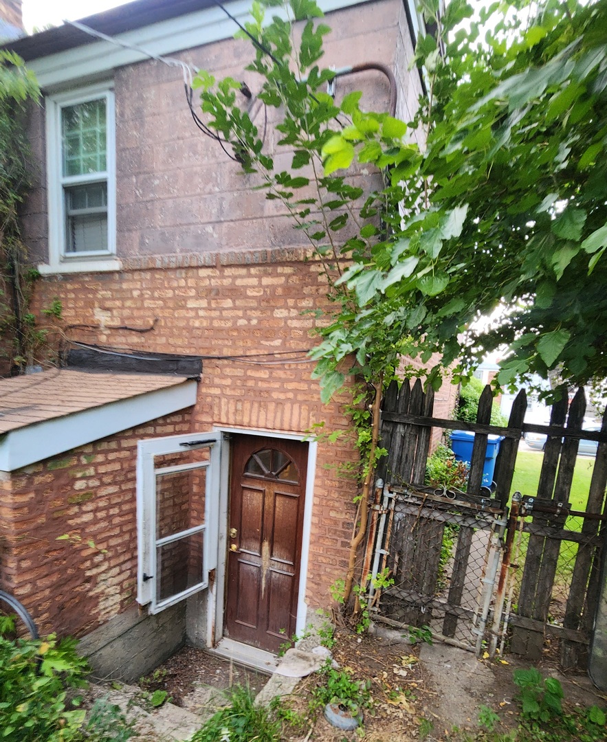 5039 W 64th Place, Chicago, IL 60638