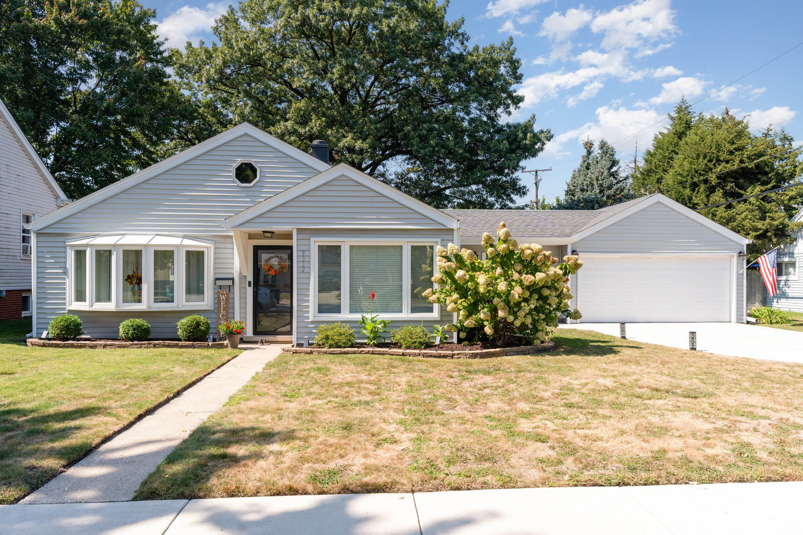 9312 S 49th Avenue, Oak Lawn, IL 60453