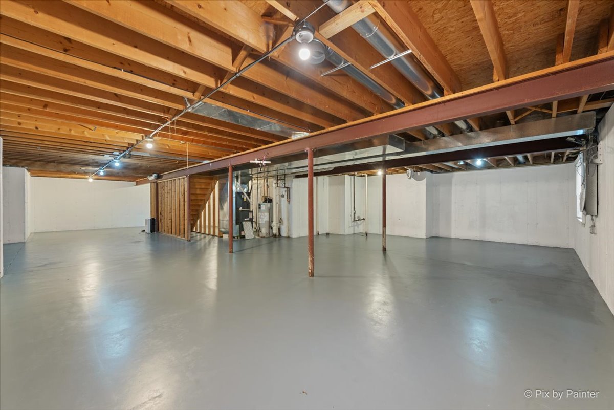 583 Bayfield Drive, DeKalb, IL 60115