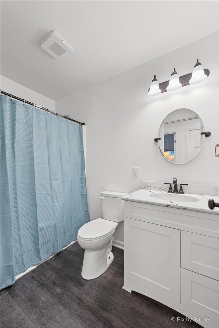 583 Bayfield Drive, DeKalb, IL 60115