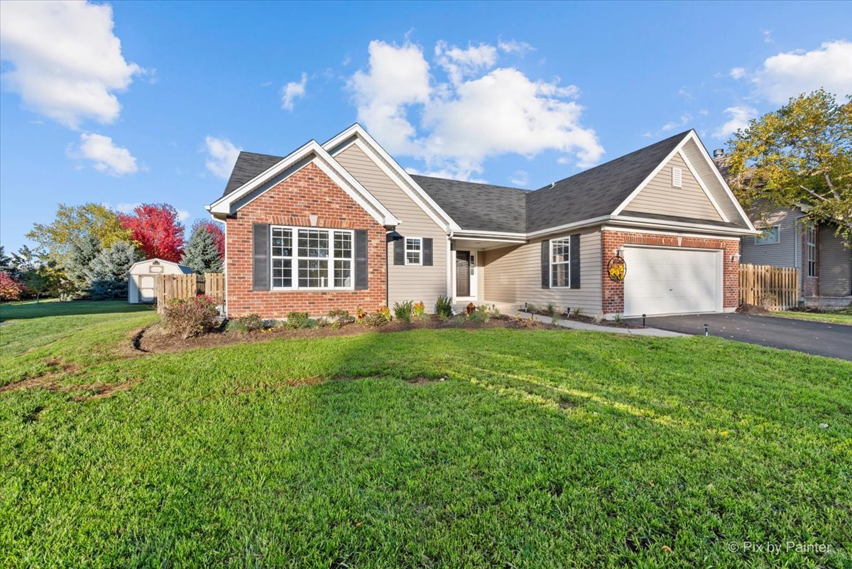 583 Bayfield Drive, DeKalb, IL 60115