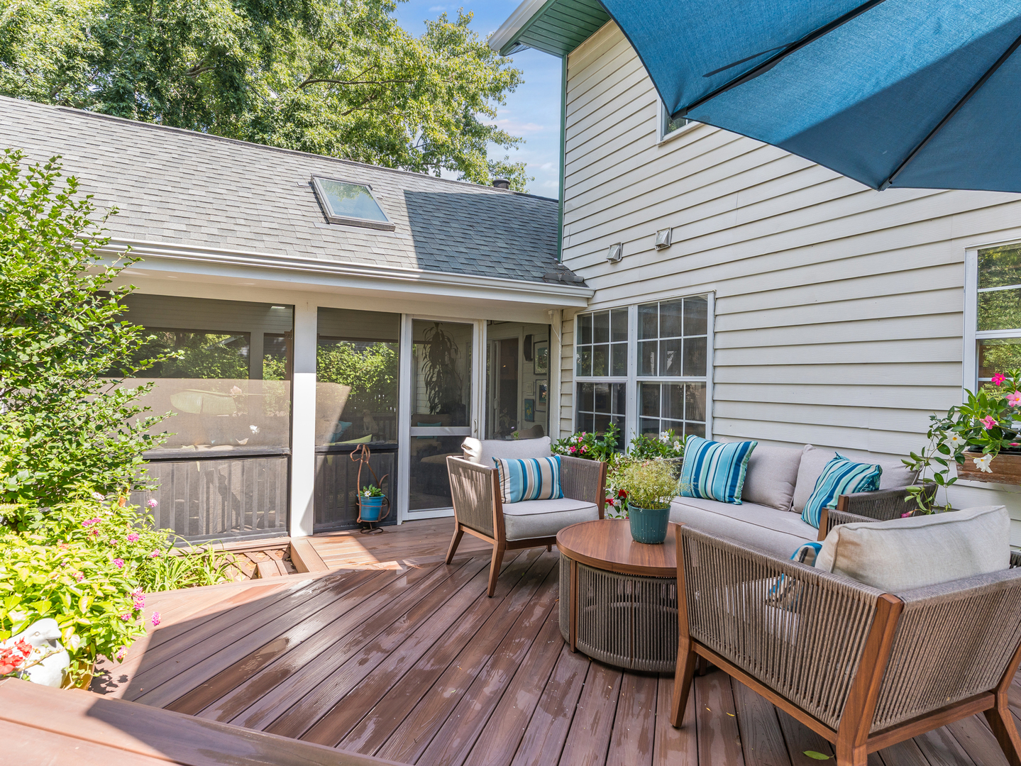 1437 Pinetree Drive, Naperville, IL 60565