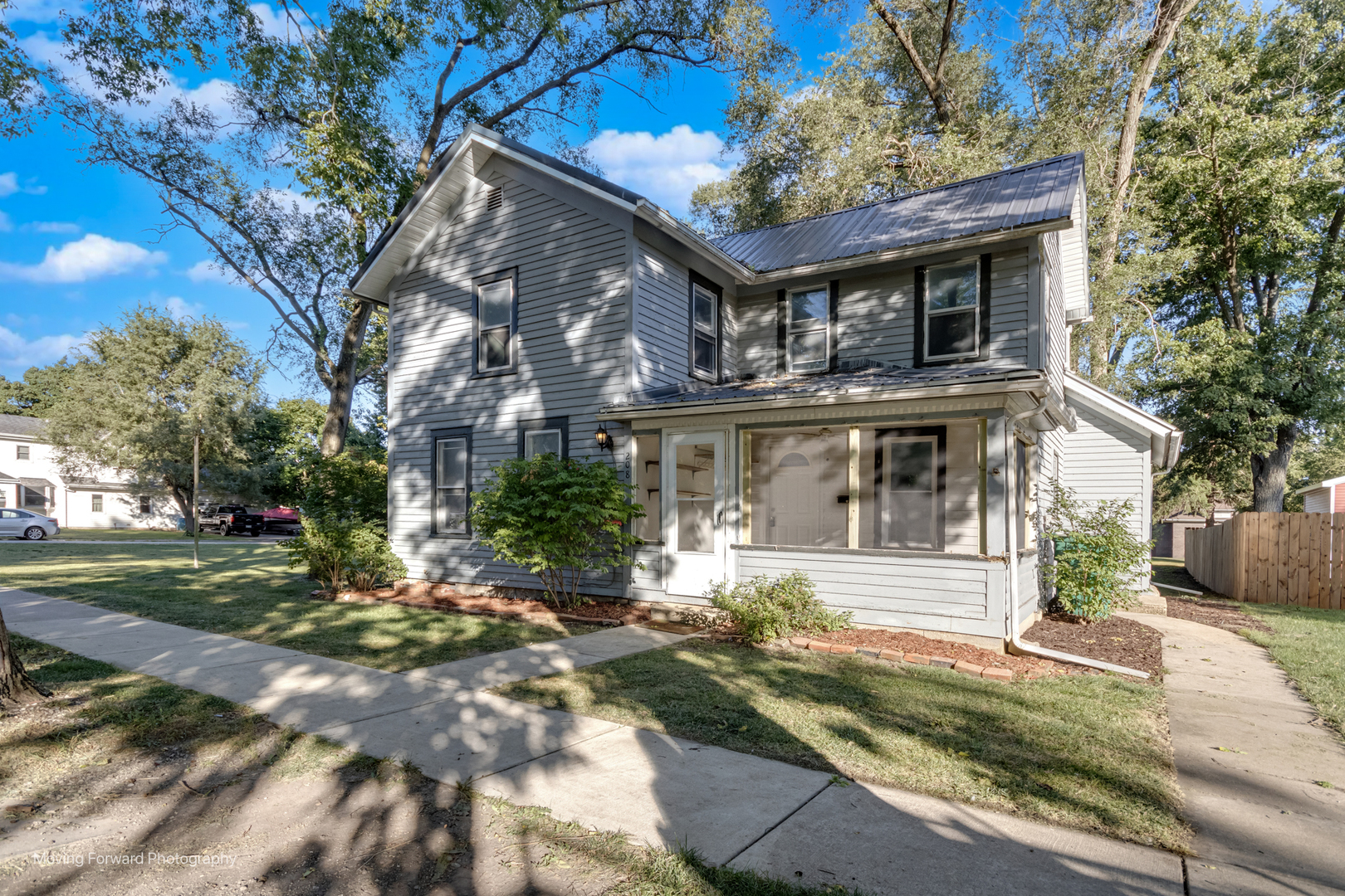 208 W Sycamore Street, Millington, IL 60537