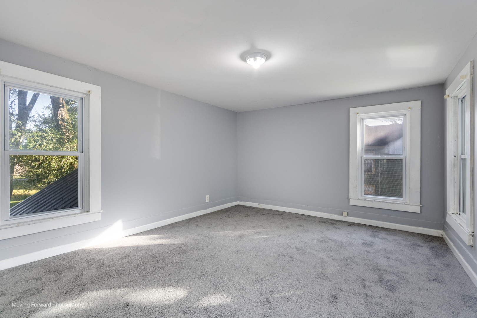 208 W Sycamore Street, Millington, IL 60537