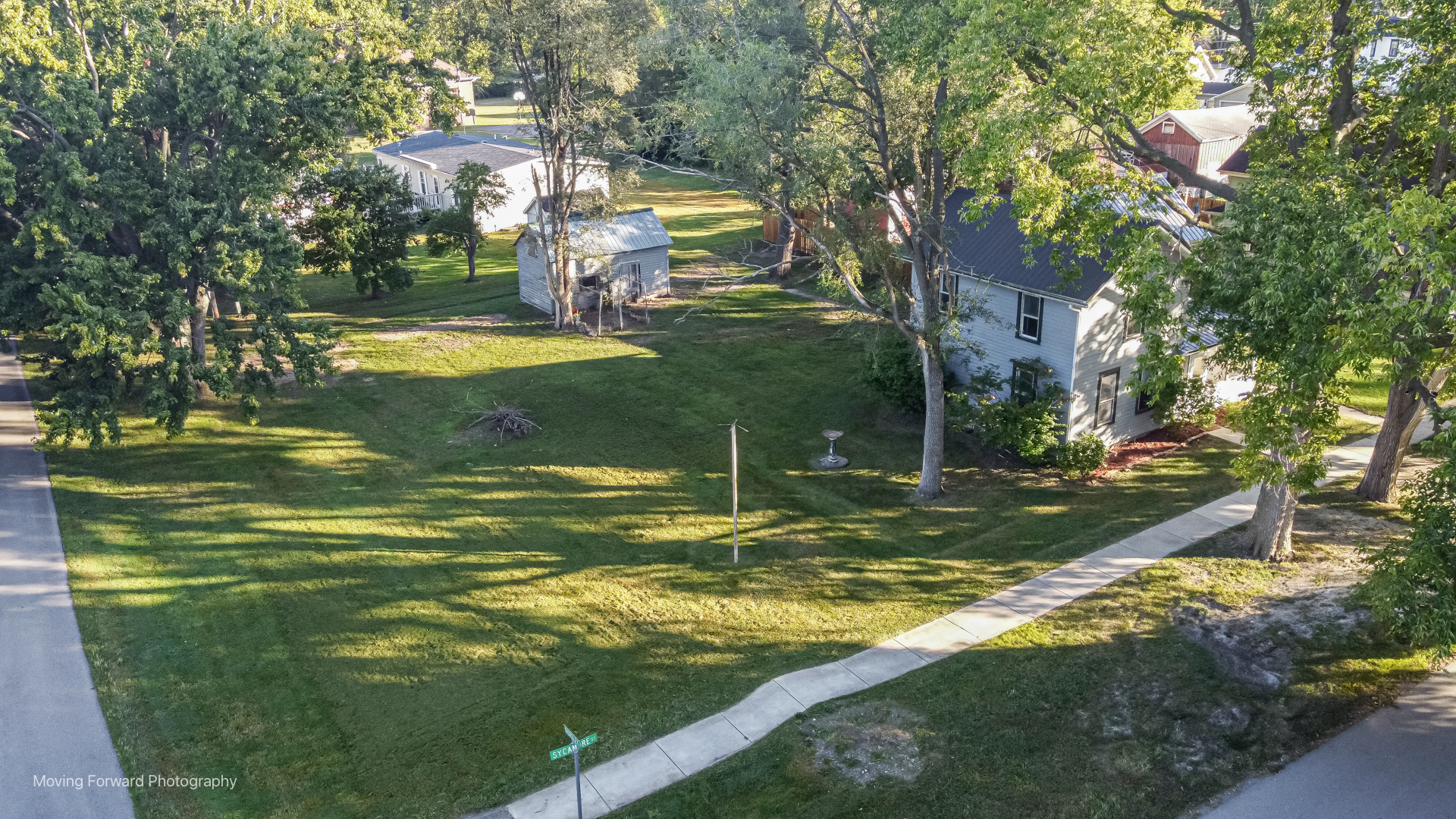 208 W Sycamore Street, Millington, IL 60537