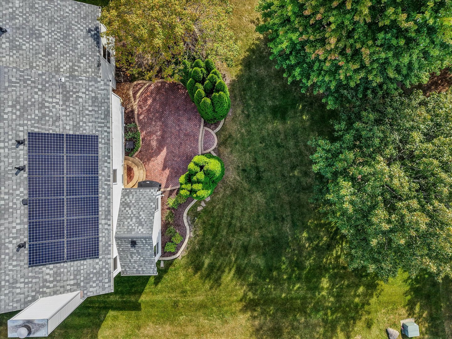 404 Kent Court, Oswego, IL 60543