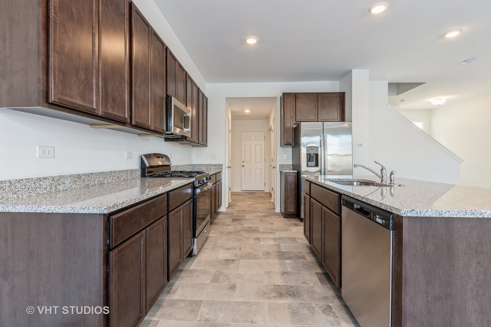 4482 Chelsea Manor Circle, Aurora, IL 60504