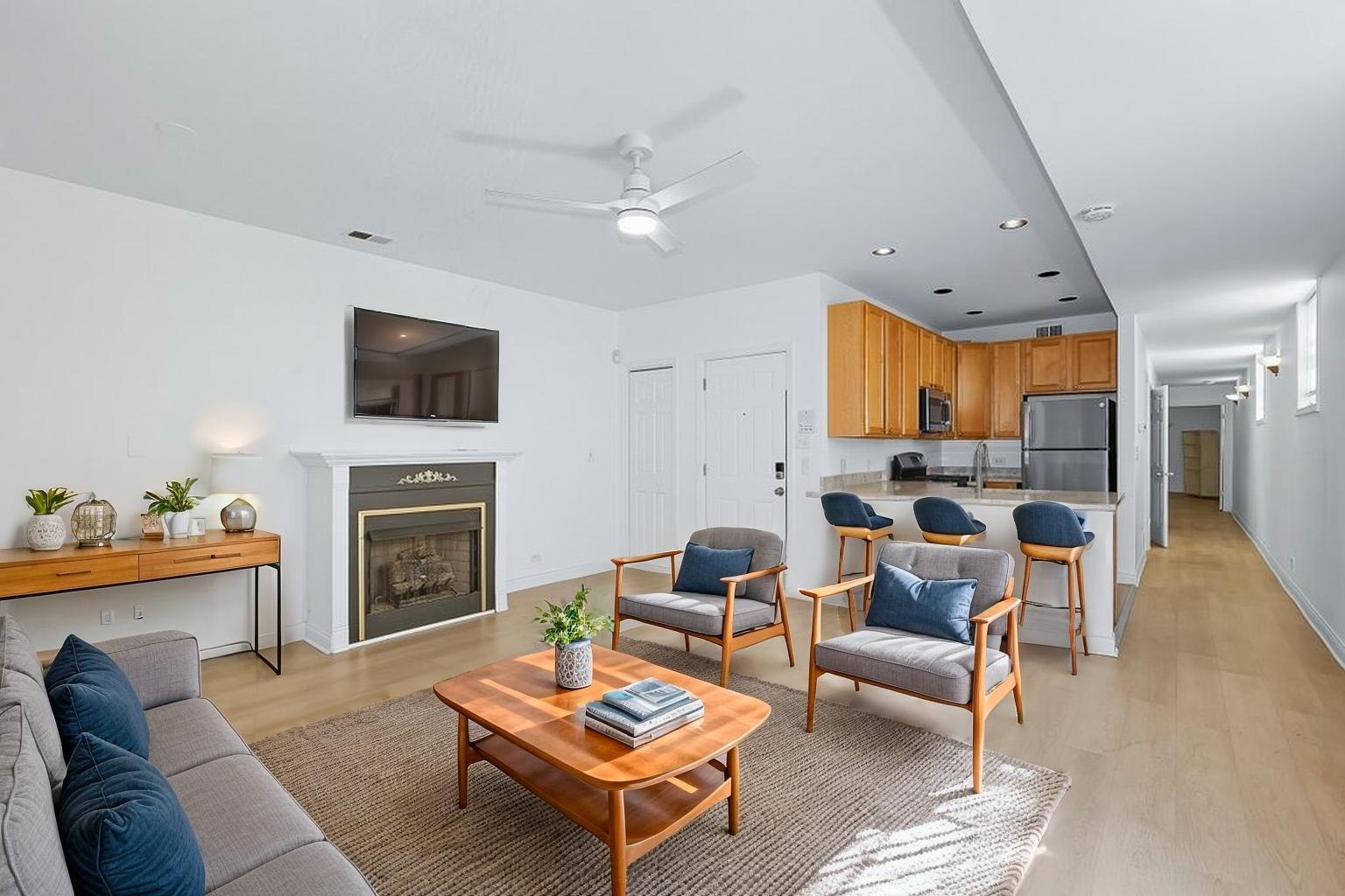 749 S CLAREMONT Avenue #1, Chicago, IL 60612