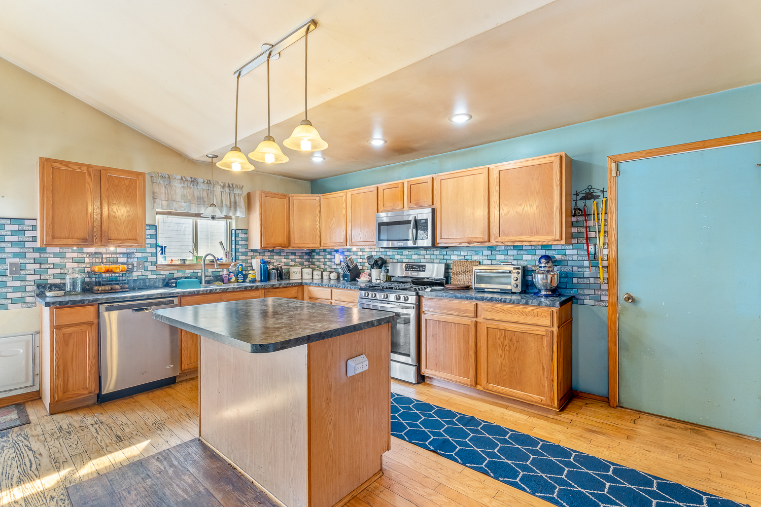 1810 Foxfield Drive, Joliet, IL 60435