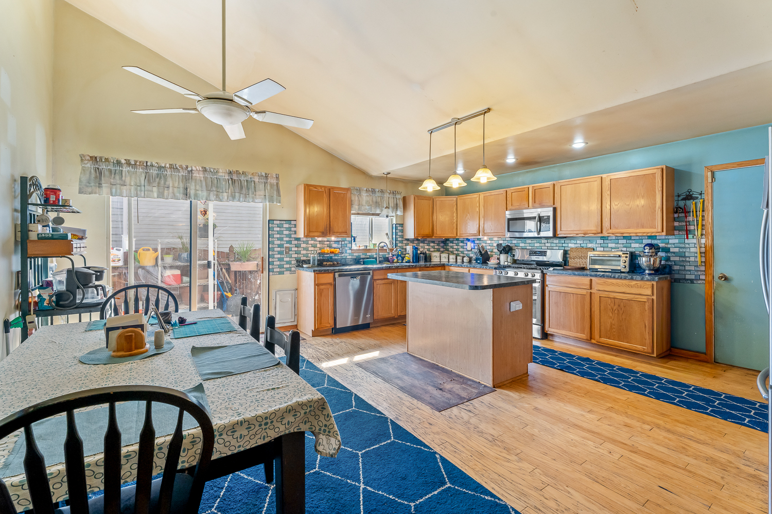 1810 Foxfield Drive, Joliet, IL 60435