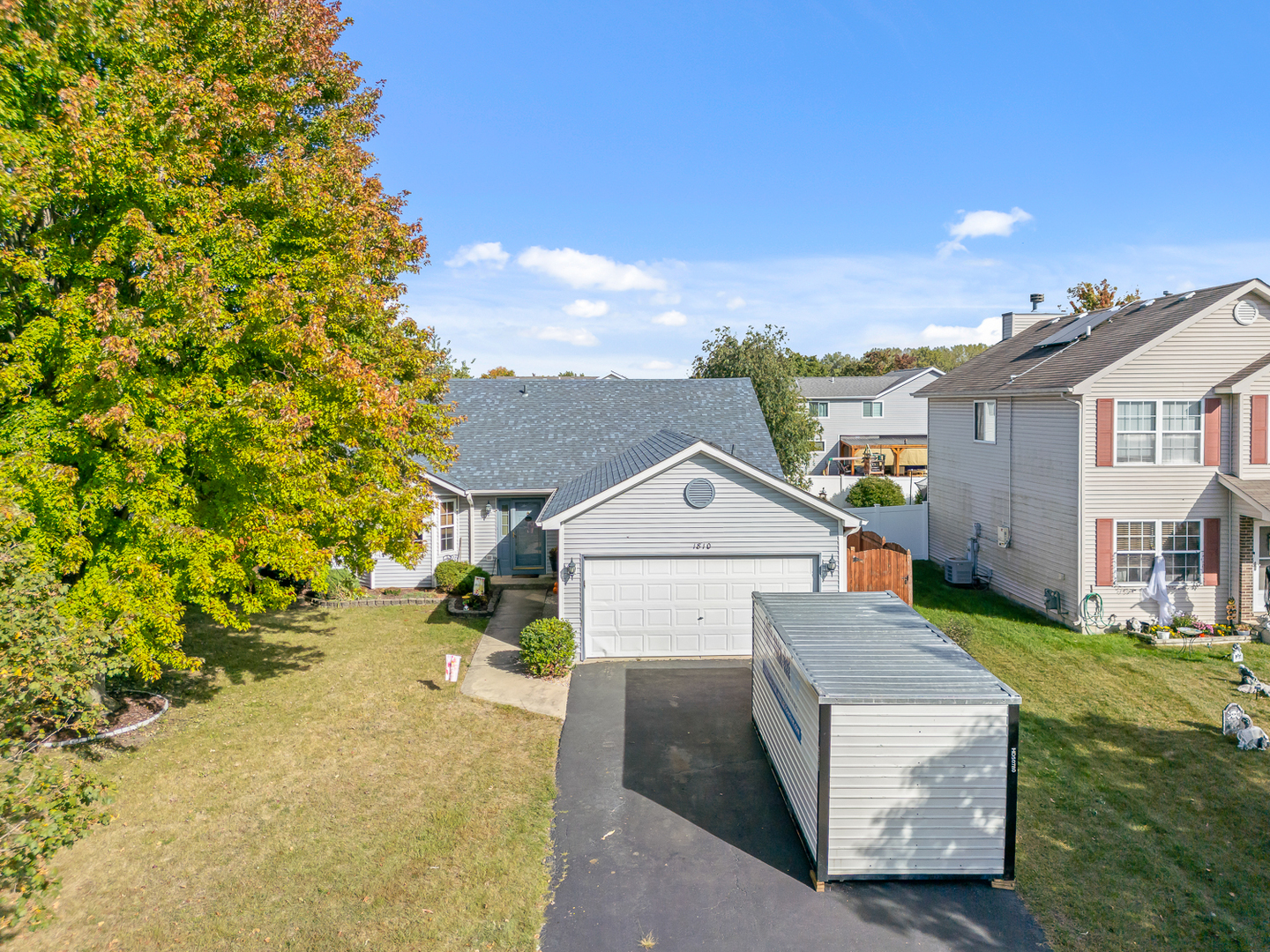 1810 Foxfield Drive, Joliet, IL 60435