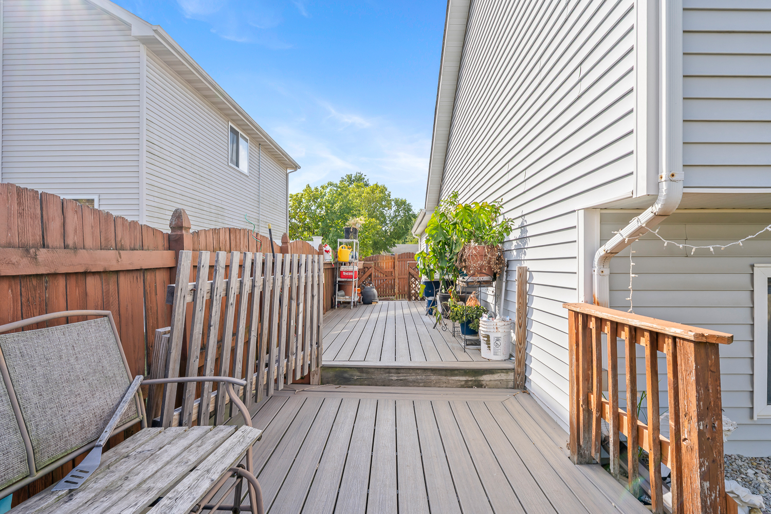 1810 Foxfield Drive, Joliet, IL 60435